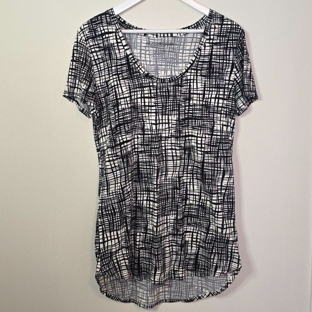 NORMA KAMALI Black White Crosshatch Grid Scoop Neck High Low Tee Top M